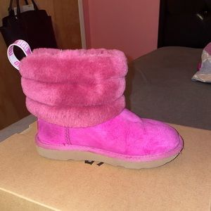 Pink uggs!!